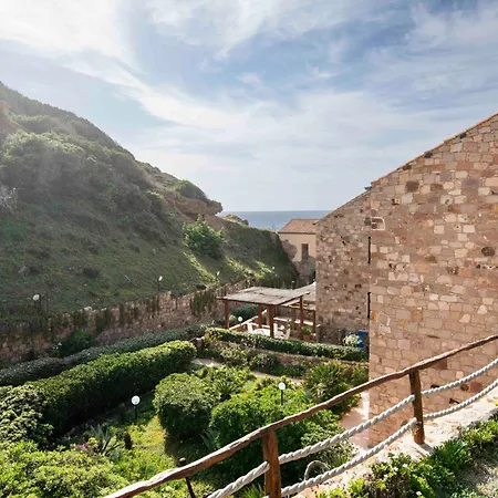 Il Giardino Della Casa Dei Pescatori - Portopaglia *
